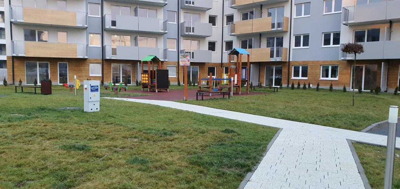 Seven Days, 2 Pokoje, Garaz W Cenie Wroclaw Exterior photo