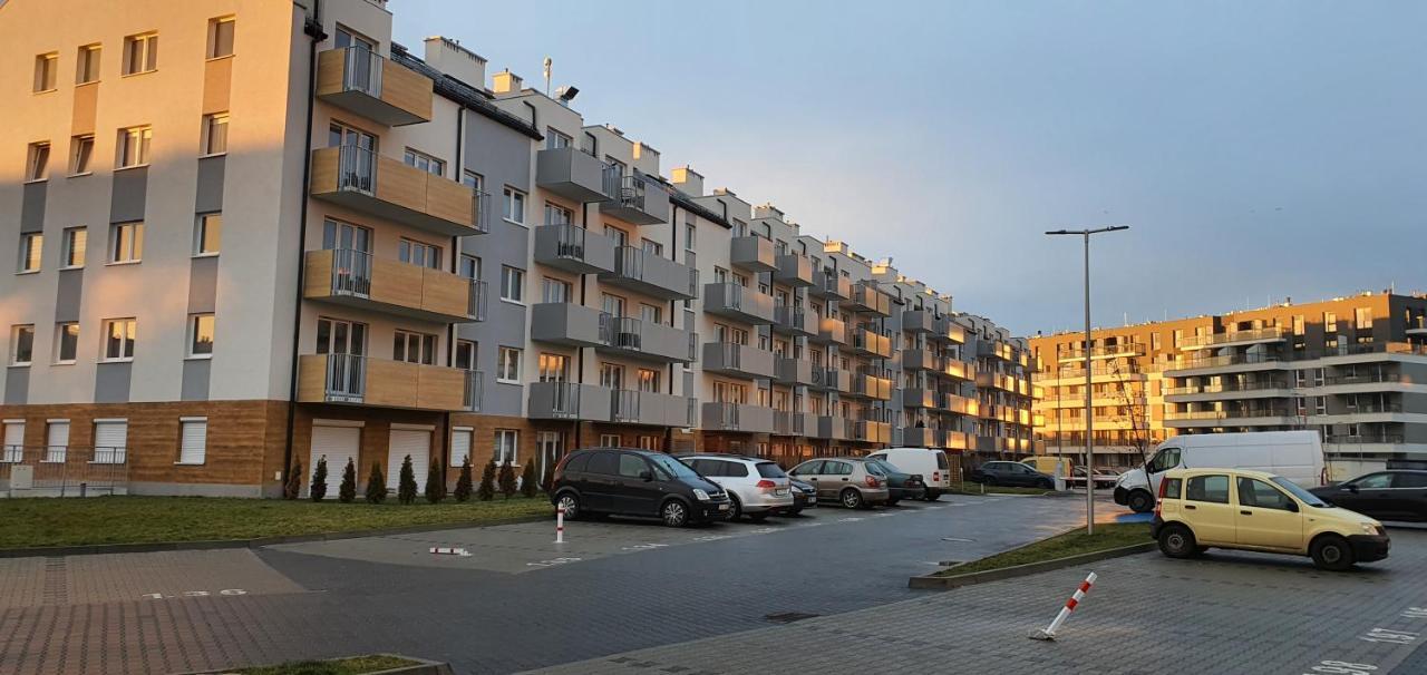 Seven Days, 2 Pokoje, Garaz W Cenie Wroclaw Exterior photo